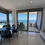 Apartman Exclusive For 6 People On The - Front Line - 1st Line