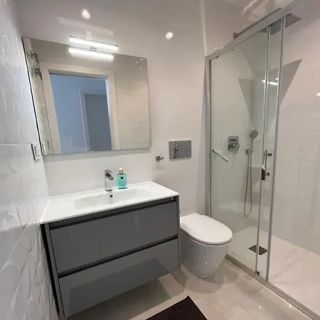 Exclusive For 6 People On The - Front Line - 1st Line Apartman