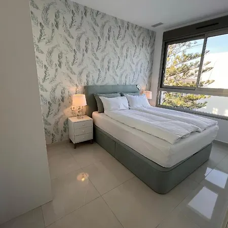 Exclusive For 6 People On The - Front Line - 1st Line Torrevieja