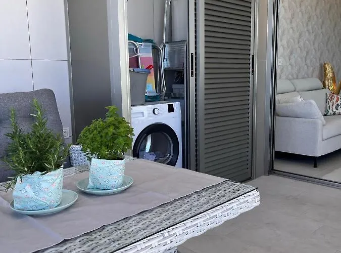 Appartement Exclusive For 6 People On The - Front Line - 1st Line Torrevieja