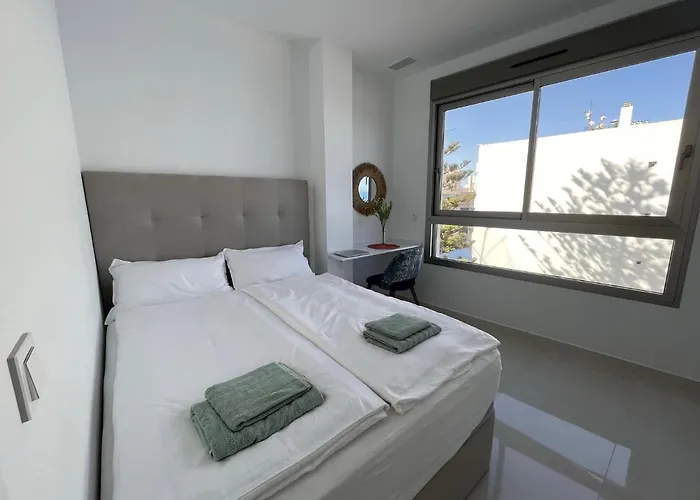 Exclusive For 6 People On The - Front Line - 1st Line Torrevieja